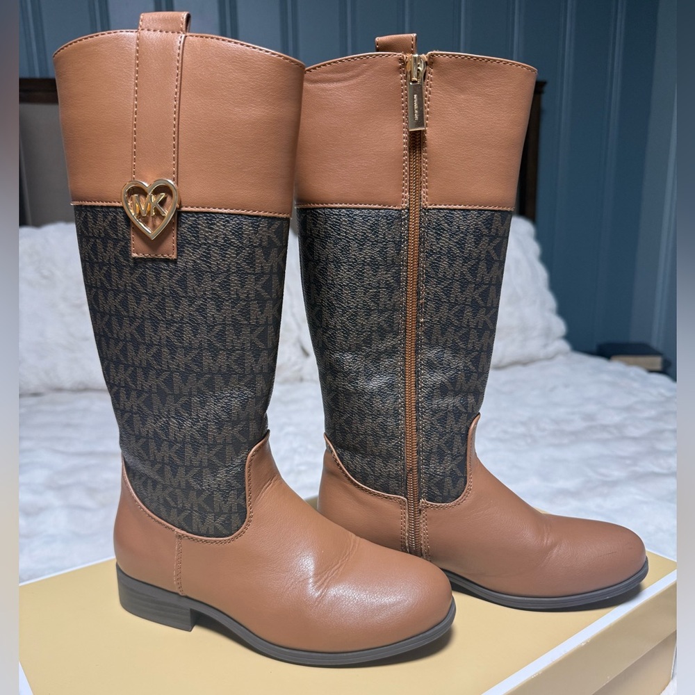 Girls Size 13/Michael Kors Tan and Black Boots